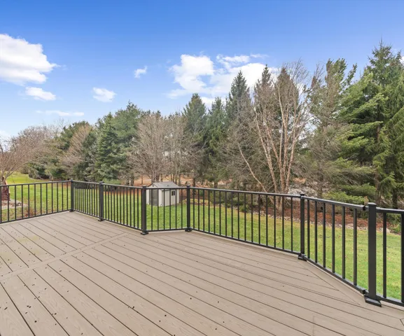 $689,000 | 350 Huntington Drive, Saline, MI 48176