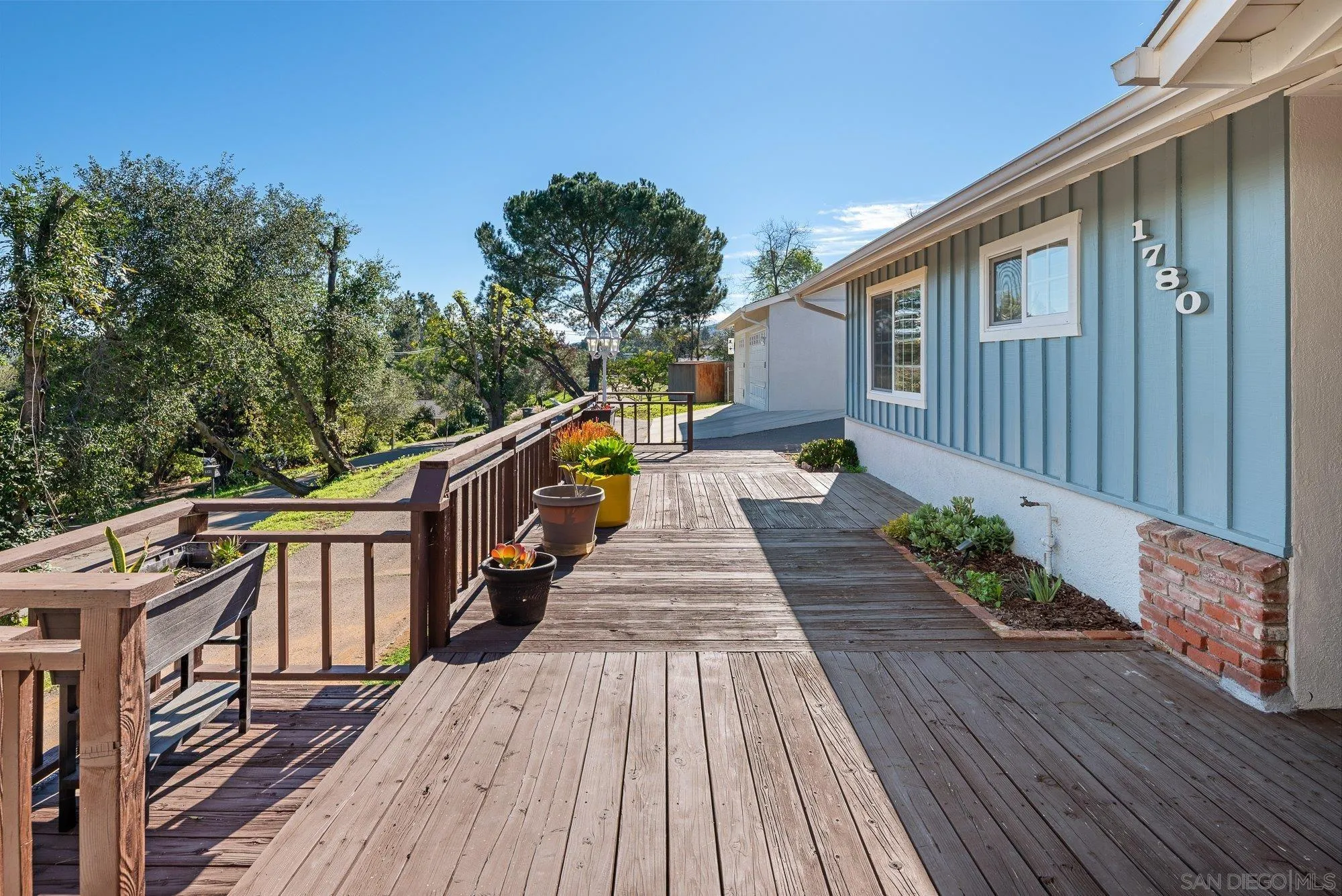 1780 Grove Road El Cajon, CA 92020 - Photo 5 of 59