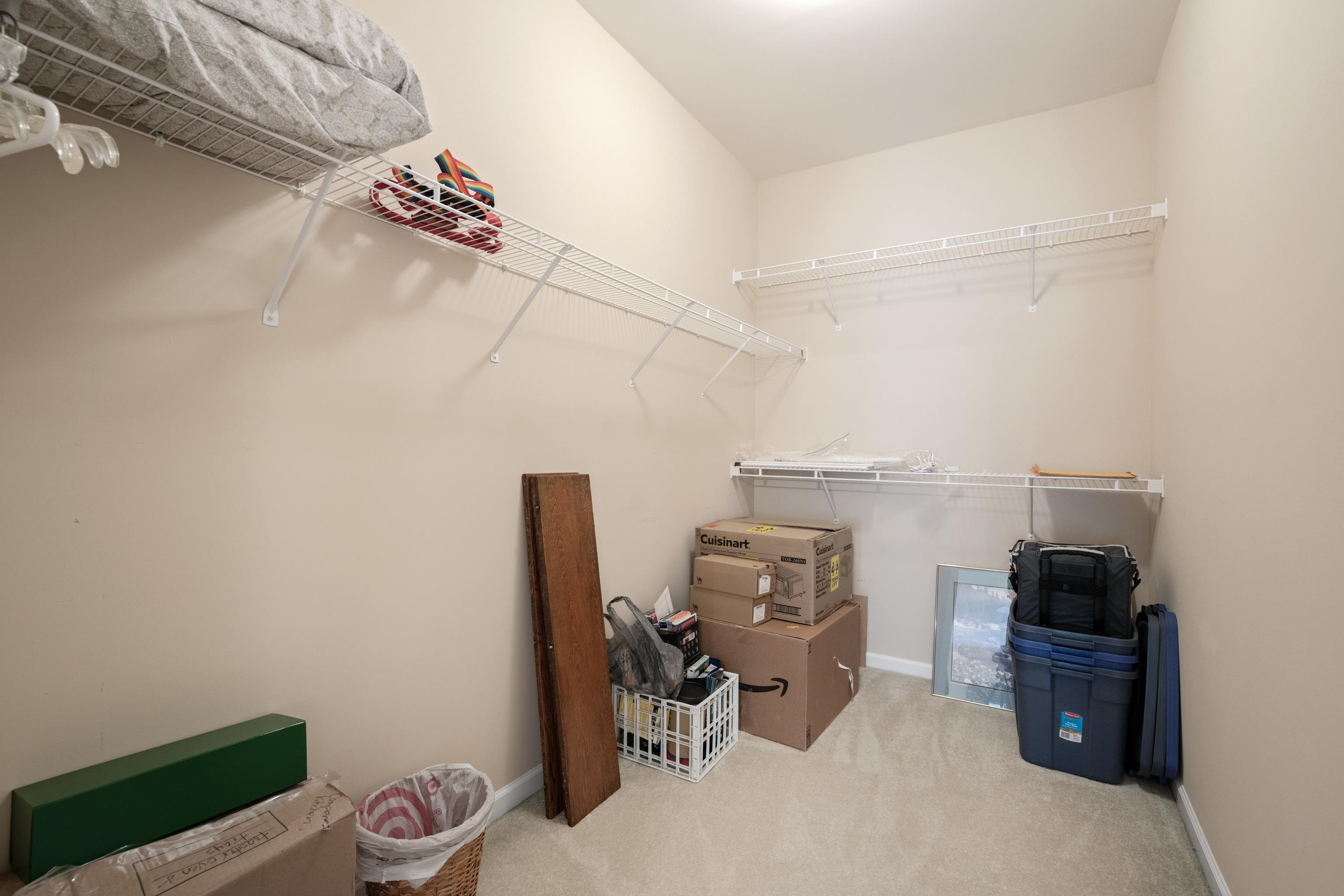 192 North White Station Road Memphis, TN 38117 - Photo 24 of 40 a view of a workspace with furniture