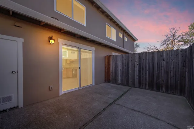 $2,999 | 1393 Callen Street, Unit D, Vacaville, CA 95688