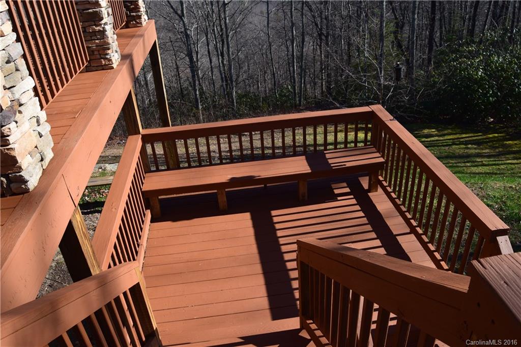 186 Butler Ridge Hendersonville, NC 28792 - Photo 3 of 19 Gallery Image 3