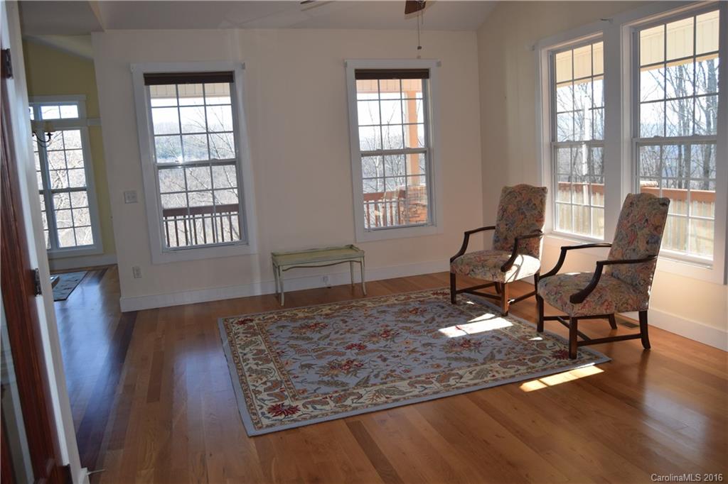 186 Butler Ridge Hendersonville, NC 28792 - Photo 10 of 19 Gallery Image 10