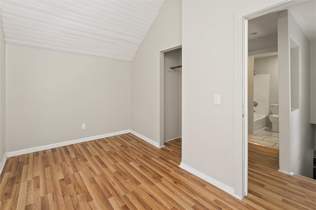 127 Conkey Avenue Rochester, NY 14621 - Photo 26 of 34