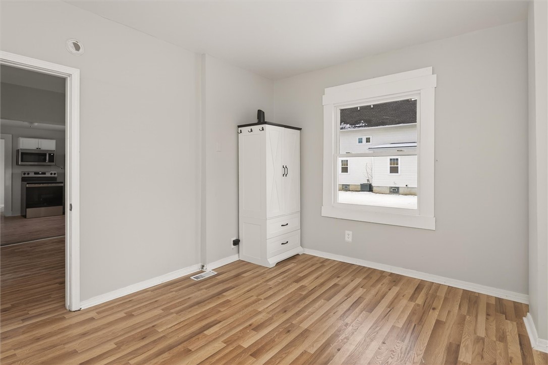 127 Conkey Avenue Rochester, NY 14621 - Photo 10 of 34