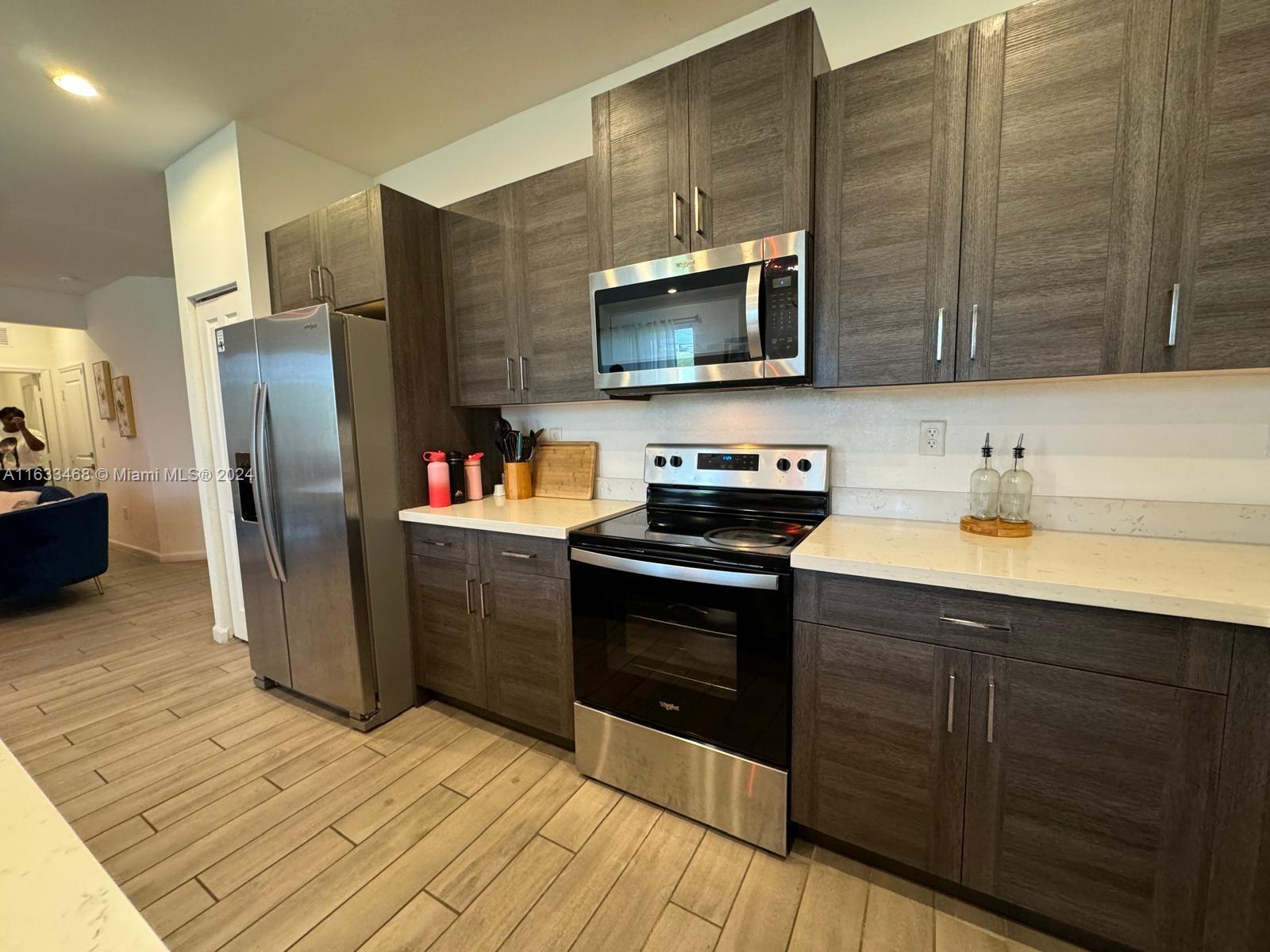 26948 Southwest 132 Ct Road Homestead, FL 33032 - Photo 13 of 34 Gallery Image 13