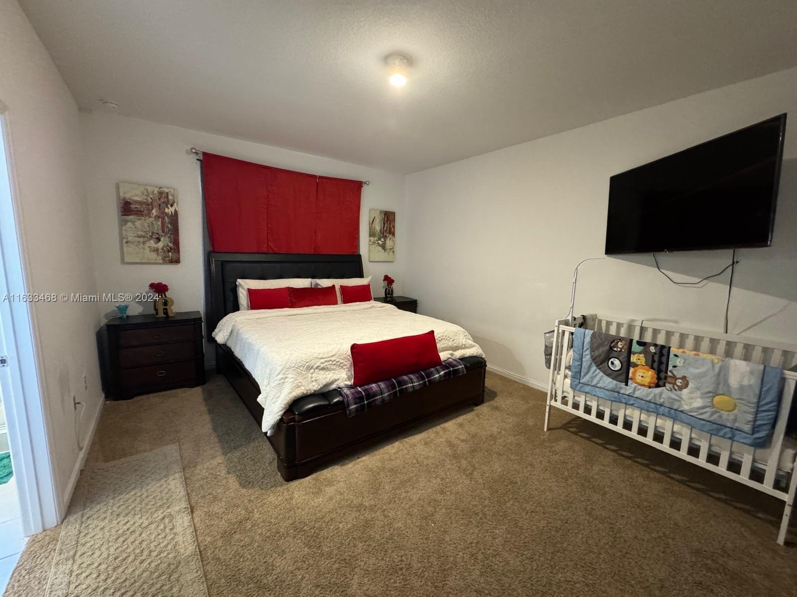 26948 Southwest 132 Ct Road Homestead, FL 33032 - Photo 18 of 34 Gallery Image 18