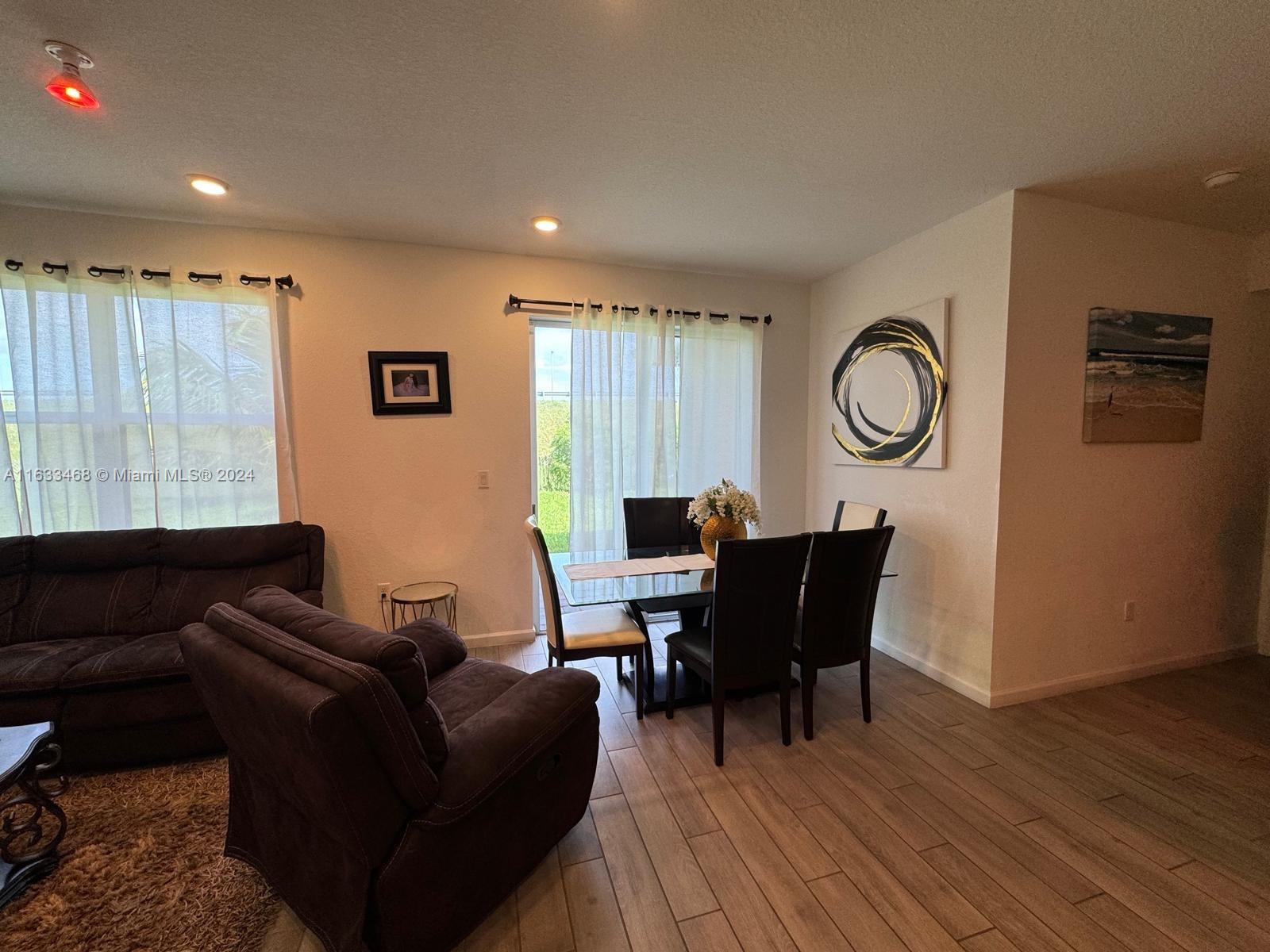 26948 Southwest 132 Ct Road Homestead, FL 33032 - Photo 7 of 34 Gallery Image 7