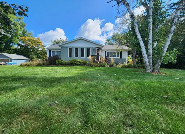 $379,900 | W145S7644 Durham Drive, Muskego, WI 53150