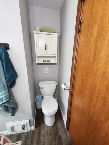 $379,900 | W145S7644 Durham Drive, Muskego, WI 53150