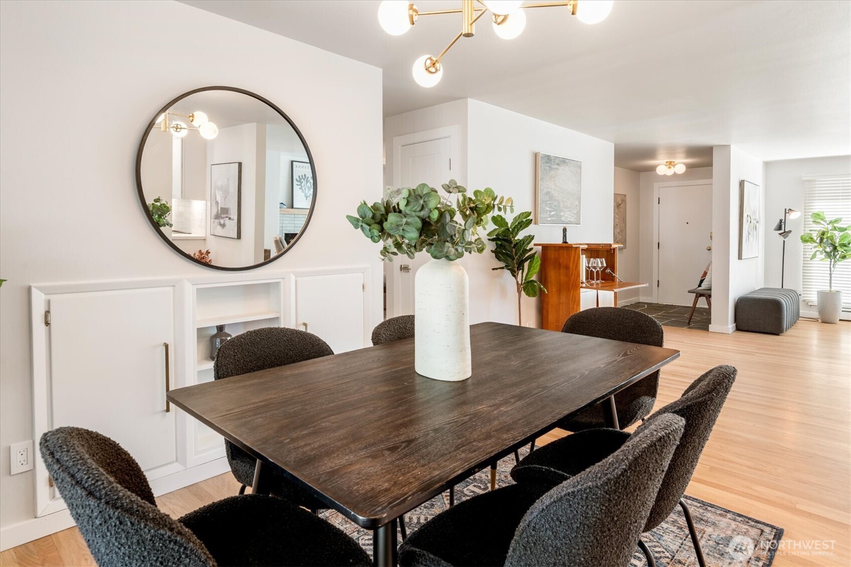 8611 Holly Lane Edmonds, WA 98026 - Photo 12 of 38