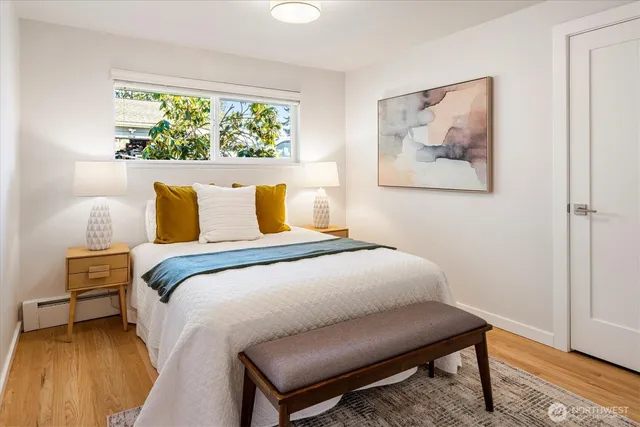 $898,000 | 8611 Holly Lane, Edmonds, WA 98026