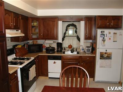 2412 Post Road Allentown, PA 18106 - Photo 5 of 18 Gallery Image 5