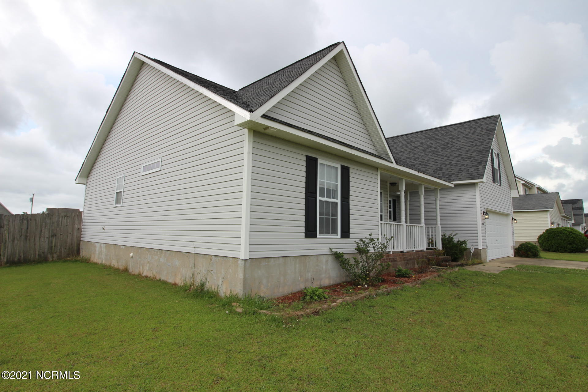 480 Godette School Road Havelock, NC 28532 - Photo 49 of 50 Left Exterior