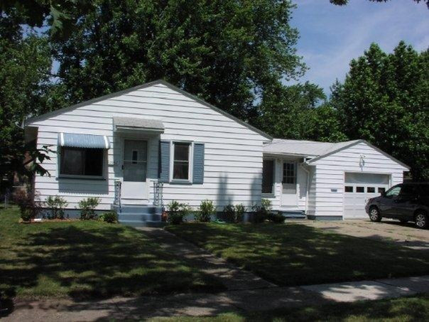 2967 Coolidge Road Muskegon, MI 49441 - Photo 1 of 31 222330_1045701512559_8770_n
