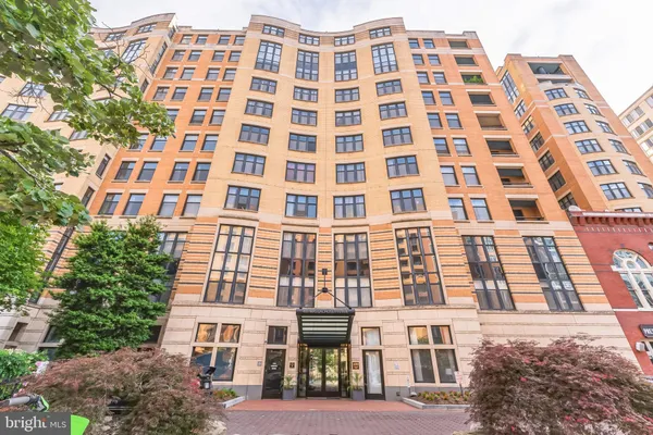 $412,500 | 400 Massachusetts Avenue Northwest, Unit 910, Washington, DC 20001