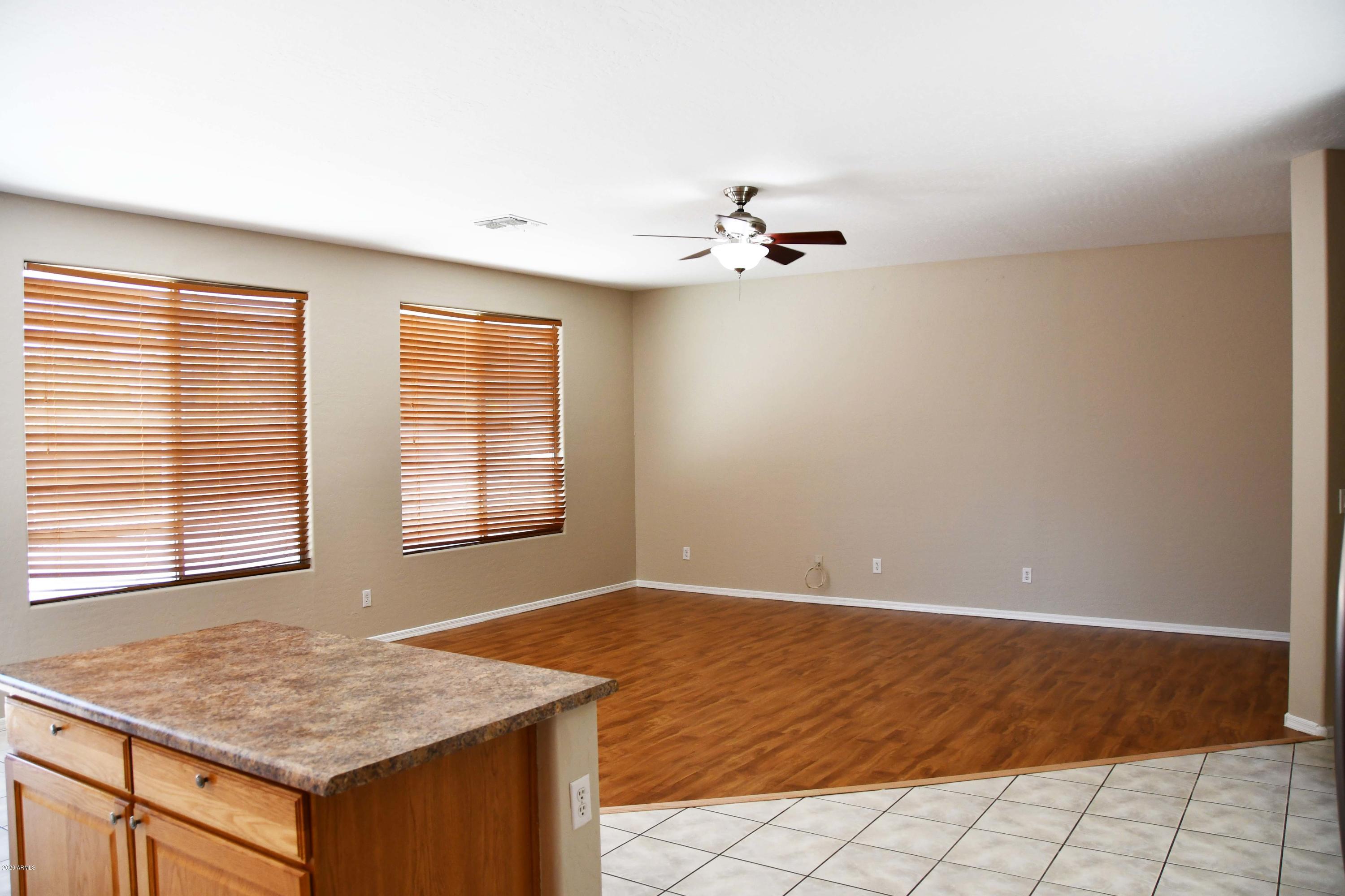 2914 West Fremont Rd. Phoenix, AZ 85041 - Photo 8 of 16 11