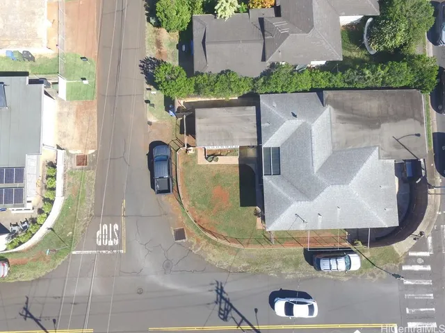 $990,000 | 1403 Makamua Street, Pearl City, HI 96782