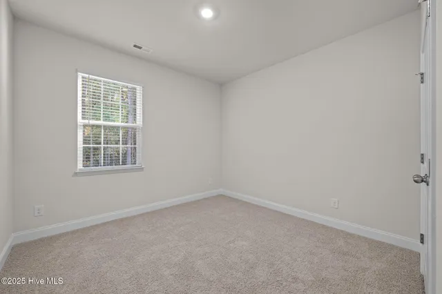 $330,830 | 233 Lake Tyler Drive, New Bern, NC 28560