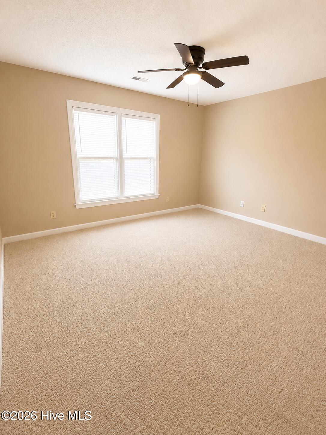2015 Quail Ridge Road, Unit F Greenville, NC 27858 - Photo 16 of 21 8D39DFC2-F7E8-431C-A652-C583264C6C4A