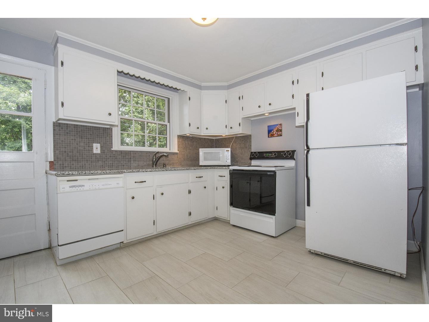 7 East Rose Valley Road Wallingford, PA 19086 - Photo 7 of 25