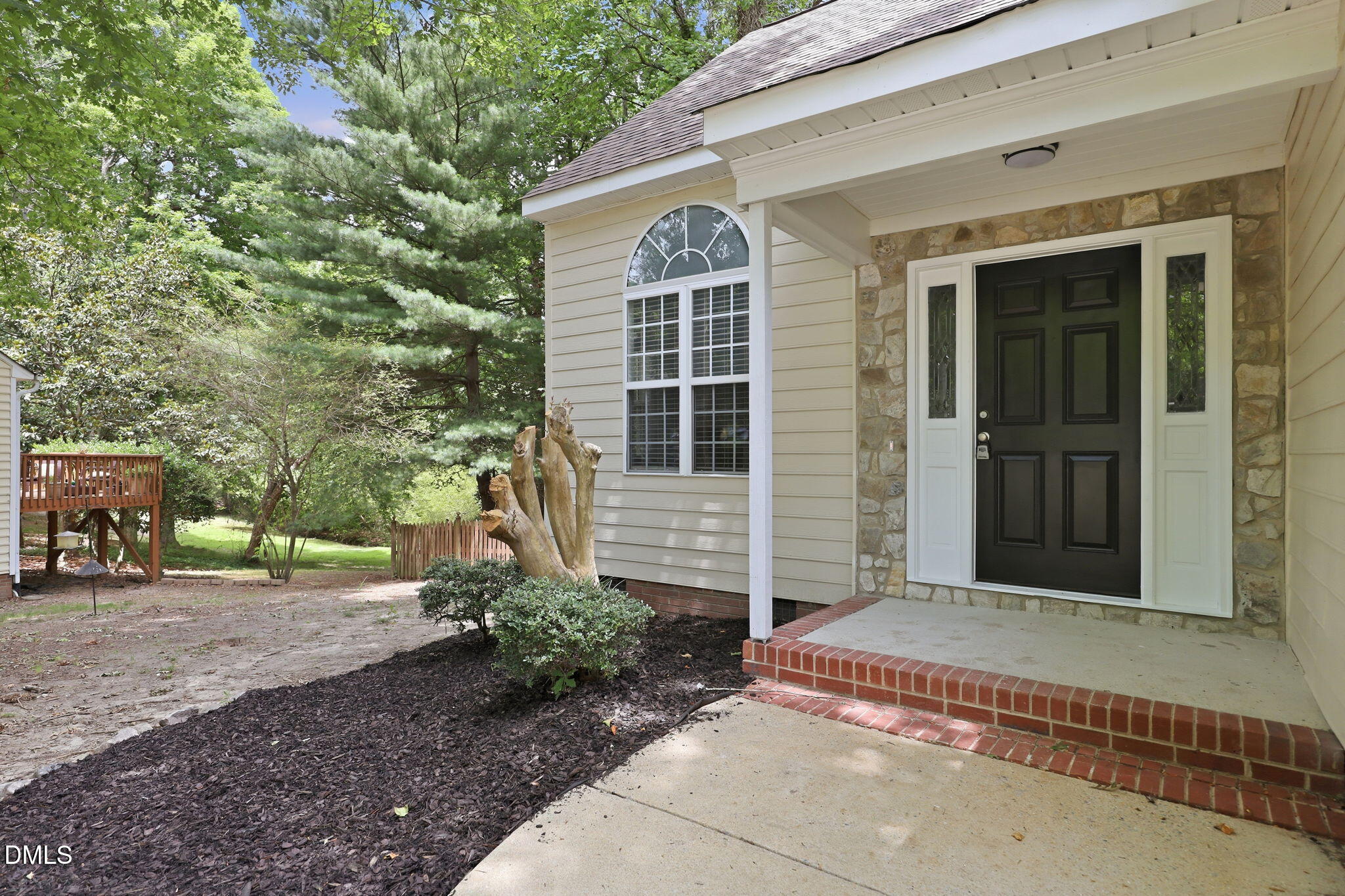 4400 Oakshyre Way Raleigh, NC 27616 - Photo 4 of 42