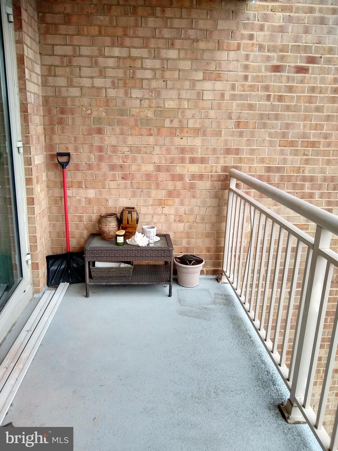 2800 Wisconsin Avenue Northwest, Unit 705 Washington, DC 20007 - Photo 32 of 42 Sizeable patio