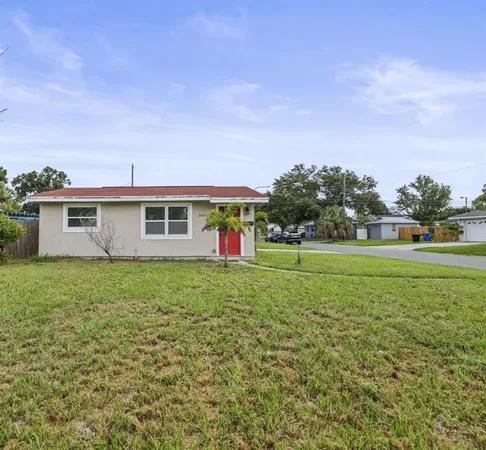 $2,200 | 2601 16th Avenue North, St. Petersburg, FL 33713