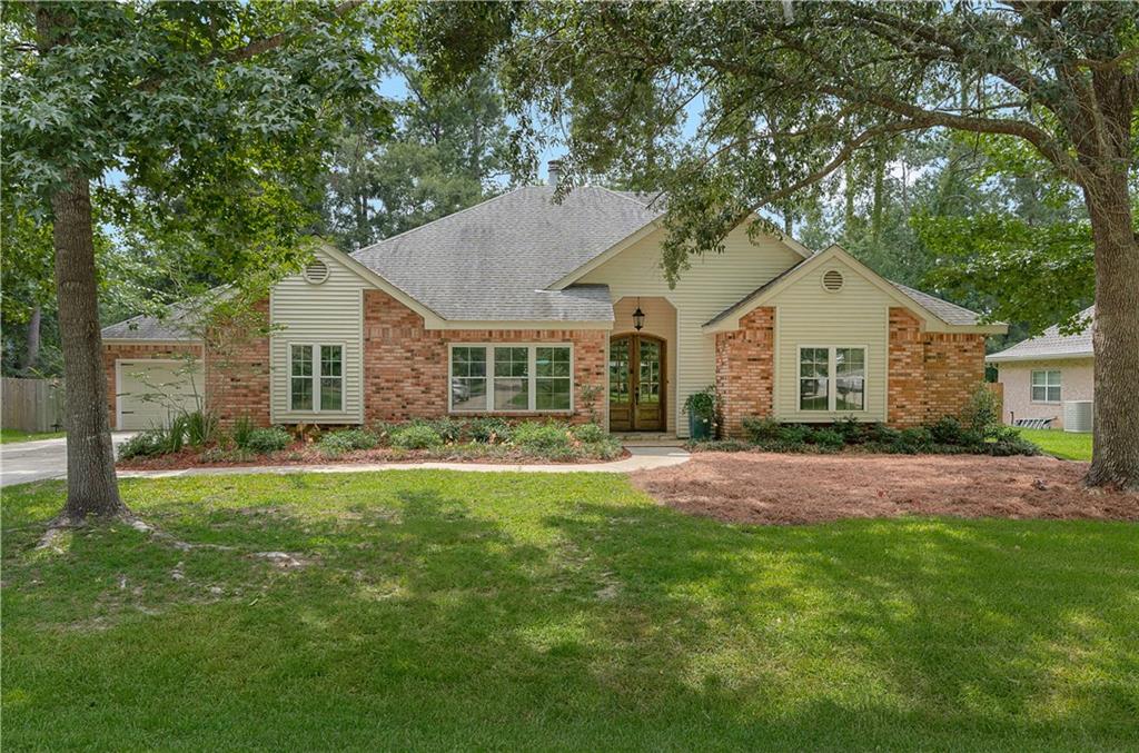 413 Rosedown Way Mandeville, LA 70471 - Photo 1 of 26 Gallery Image 1