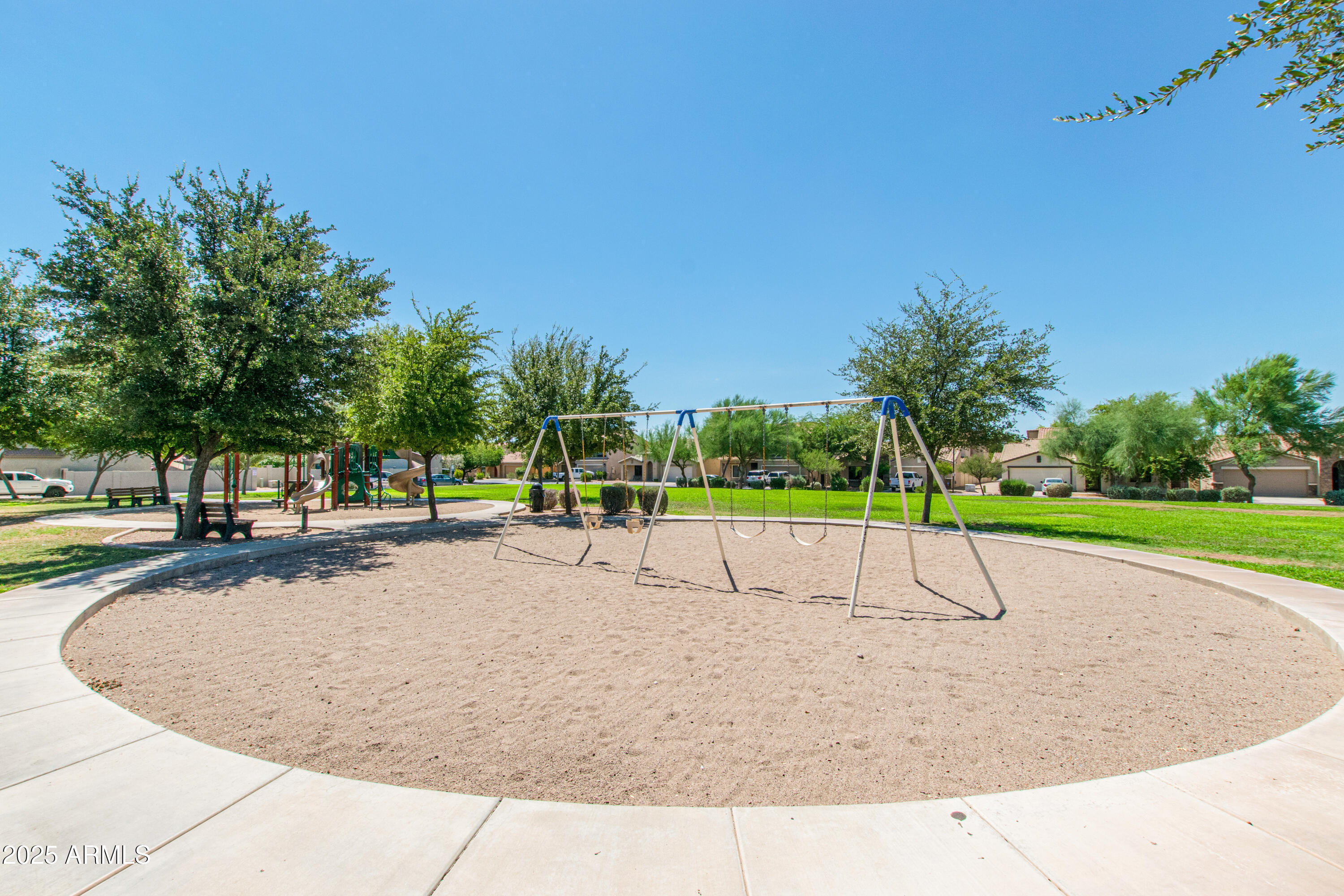 2749 South Powell Road Apache Junction, AZ 85119 - Photo 31 of 32 22 Community Park