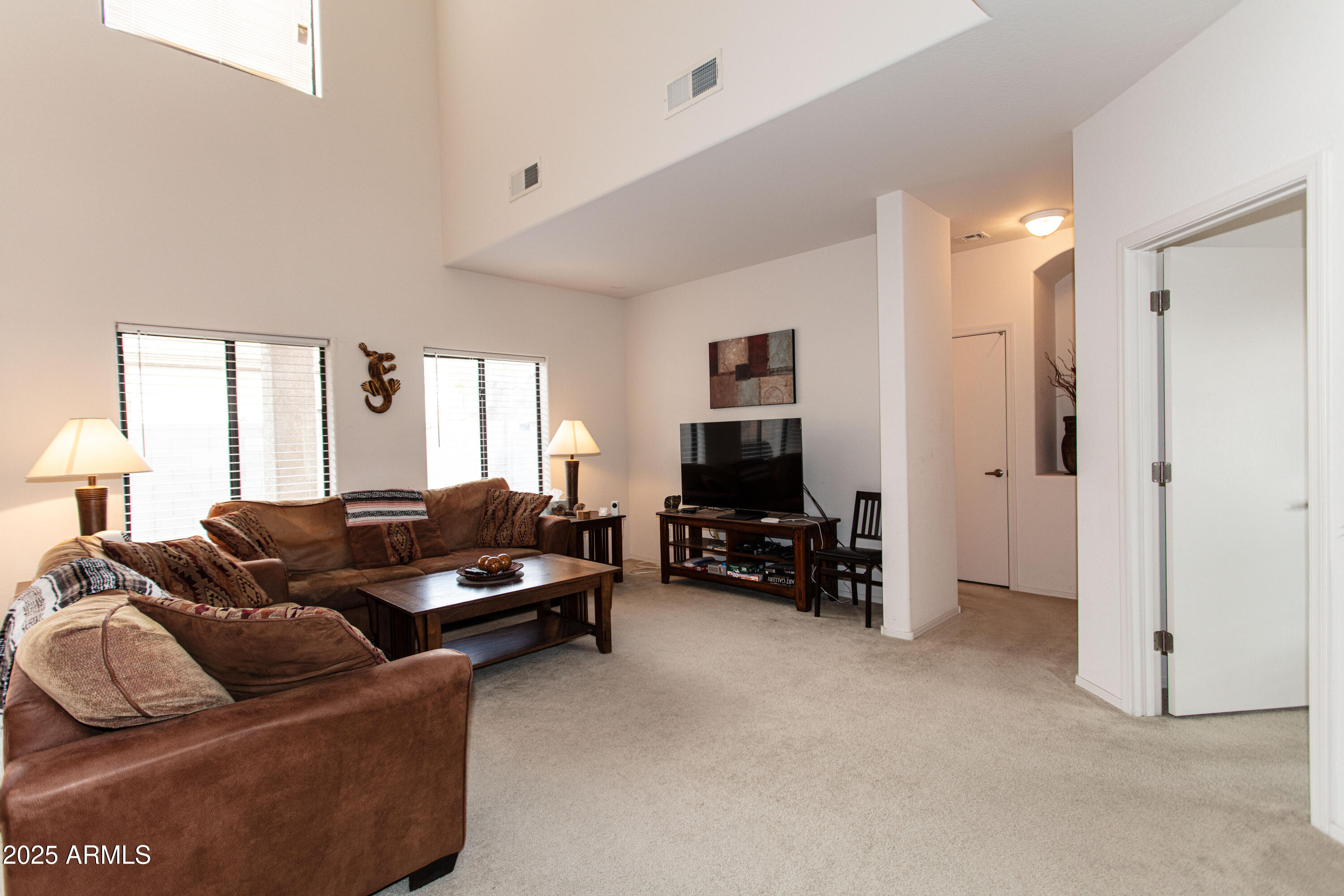2749 South Powell Road Apache Junction, AZ 85119 - Photo 5 of 32 05 Family Room