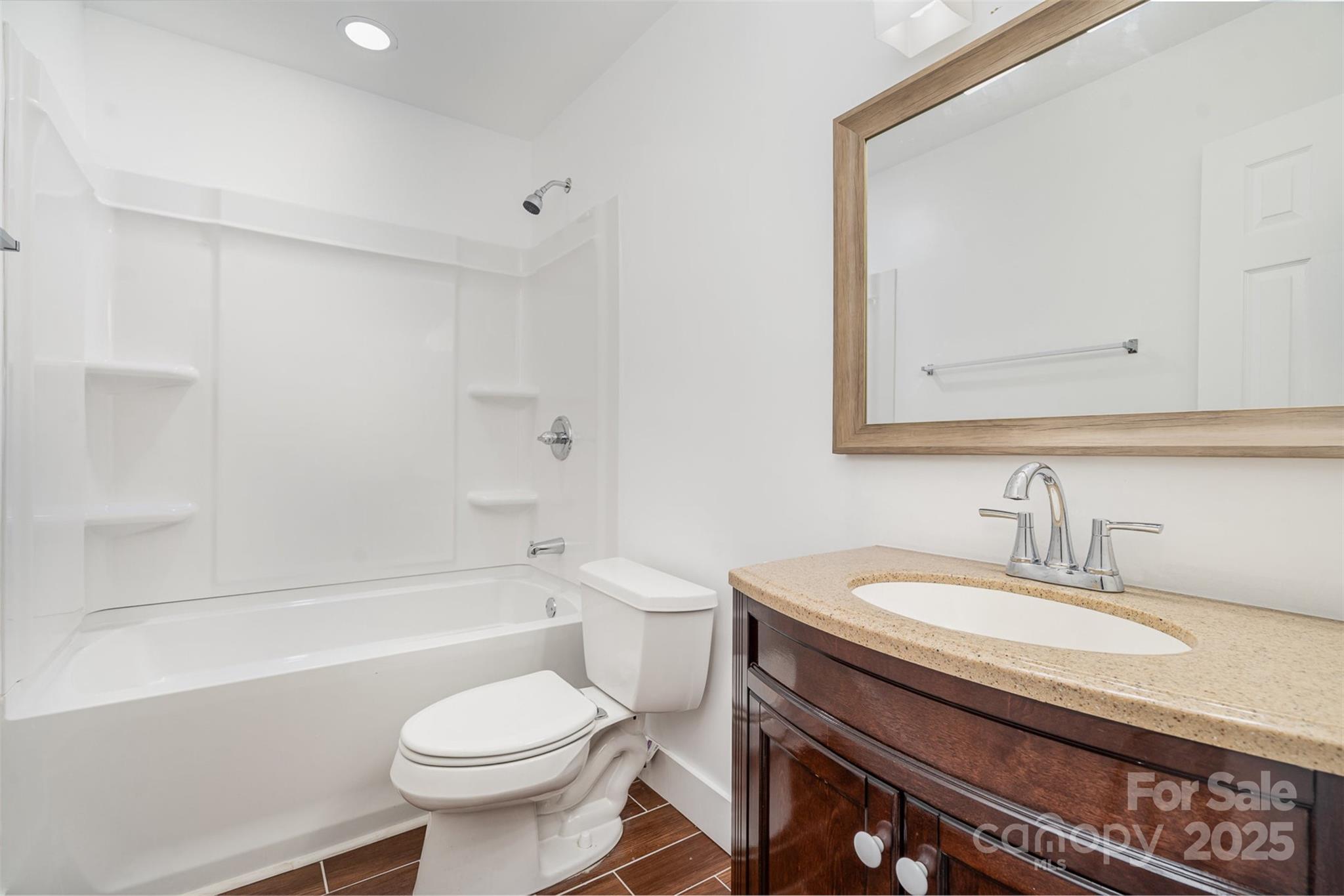 8325 Knights Bridge Road Charlotte, NC 28210 - Photo 11 of 25 Gallery Image 11