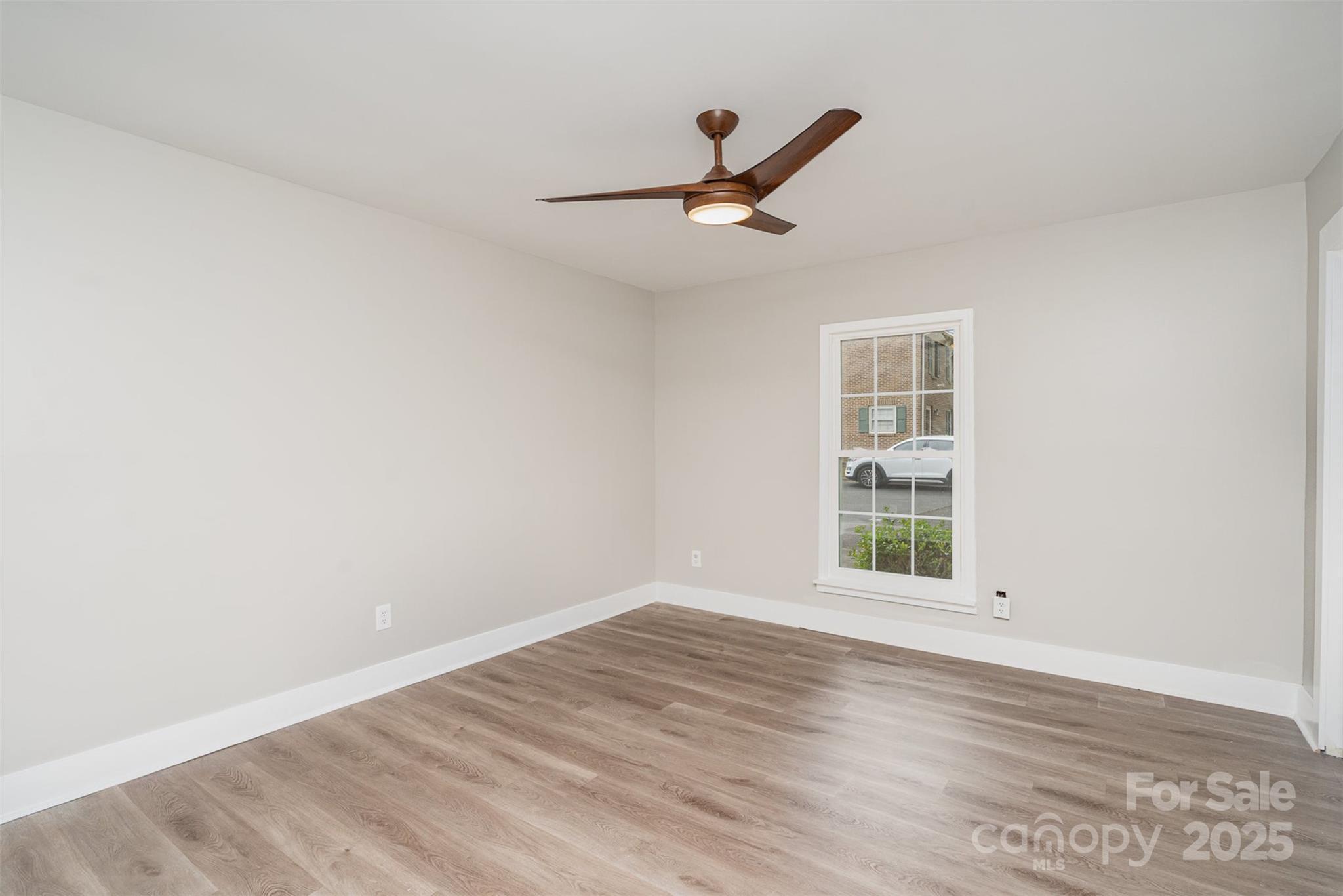 8325 Knights Bridge Road Charlotte, NC 28210 - Photo 12 of 25 Gallery Image 12