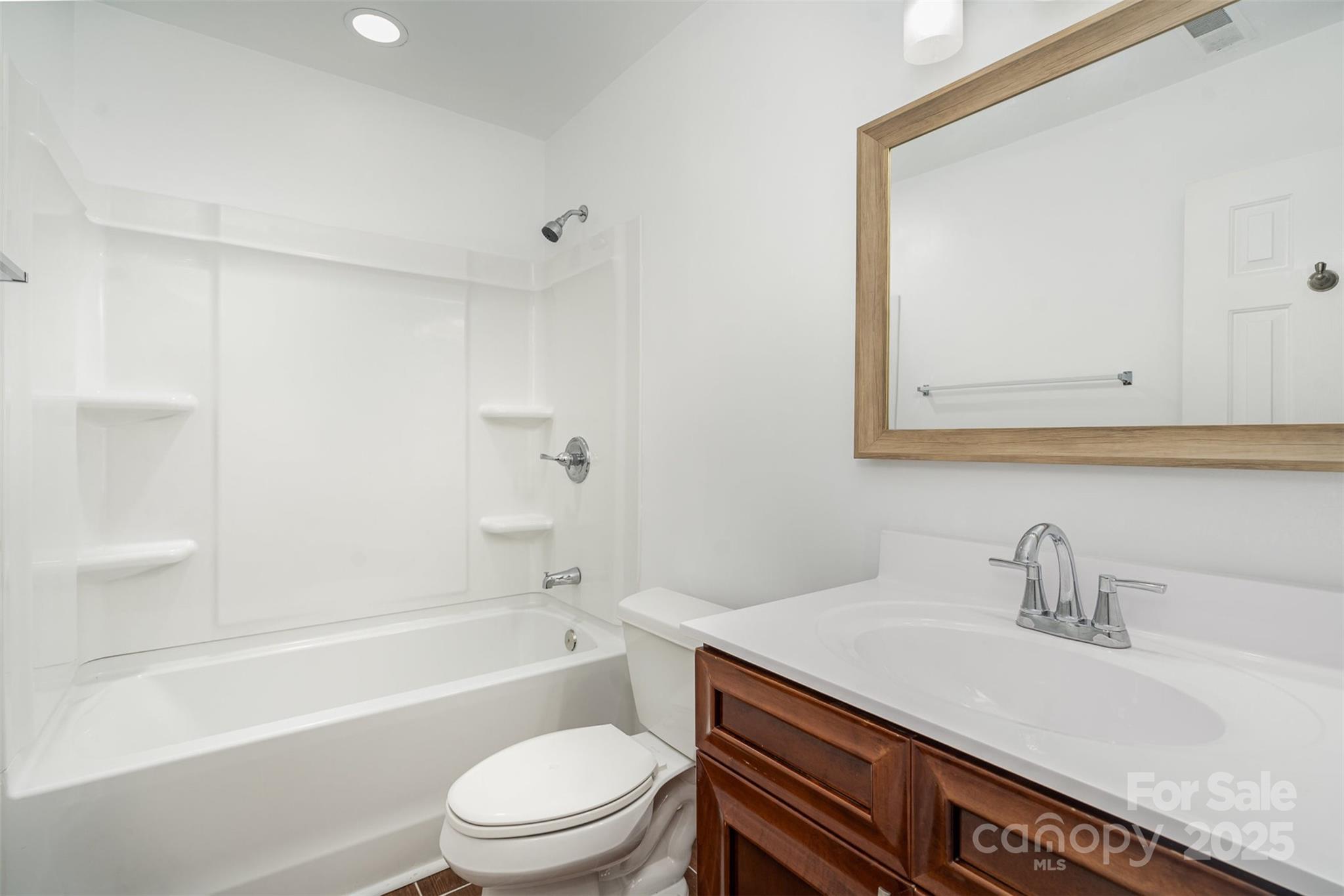 8325 Knights Bridge Road Charlotte, NC 28210 - Photo 13 of 25 Gallery Image 13