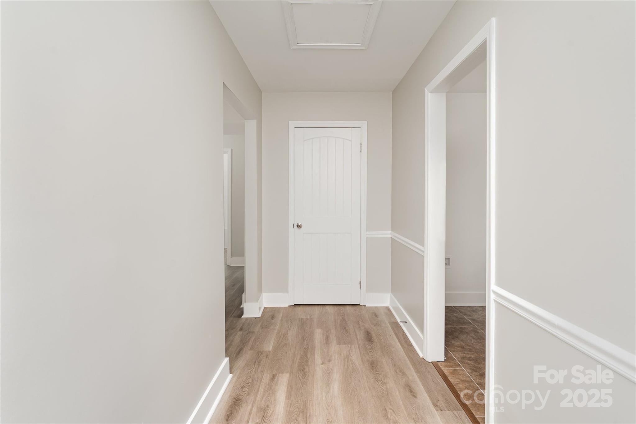 8325 Knights Bridge Road Charlotte, NC 28210 - Photo 3 of 25 Gallery Image 3