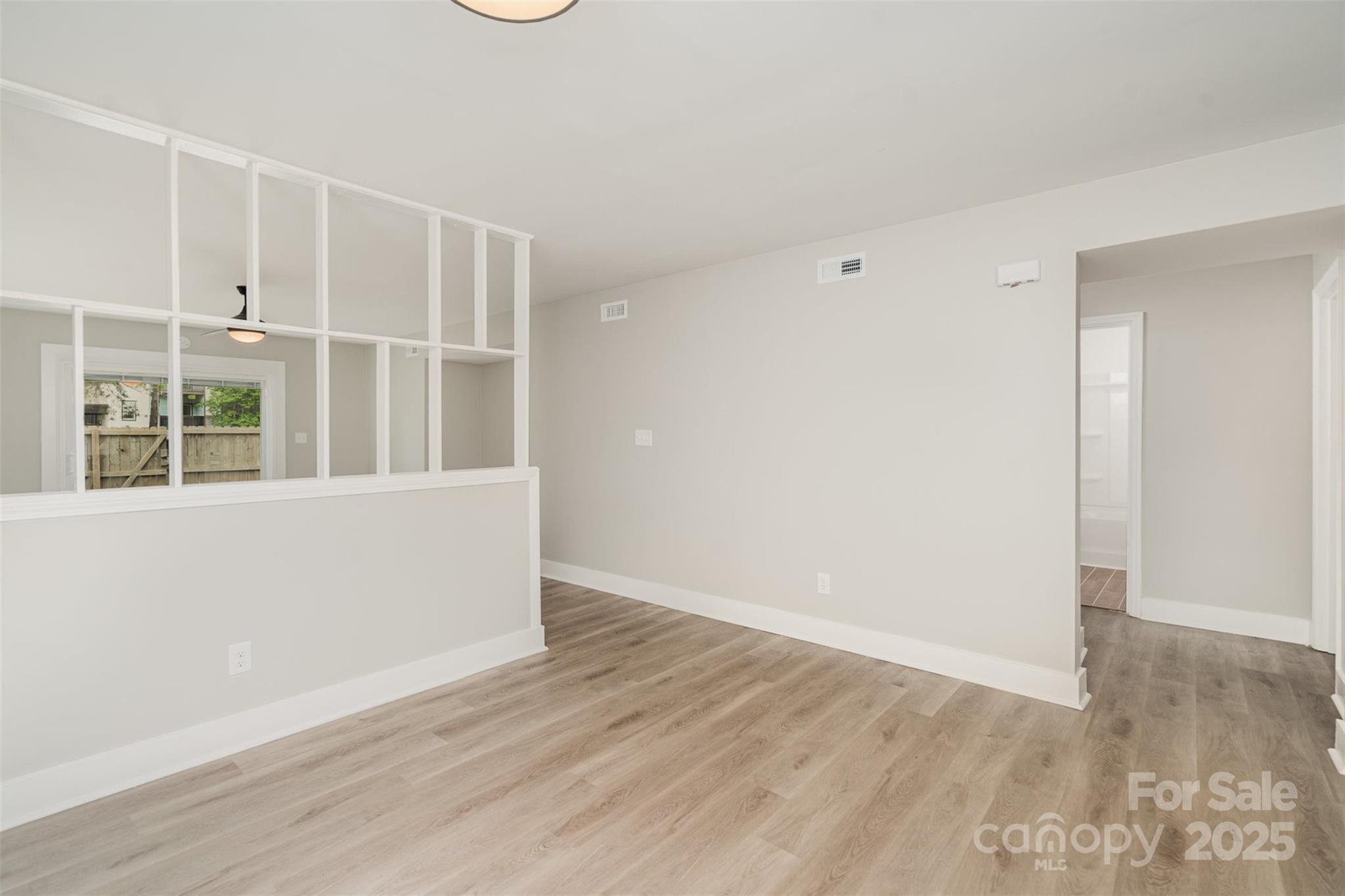 8325 Knights Bridge Road Charlotte, NC 28210 - Photo 7 of 25 Gallery Image 7