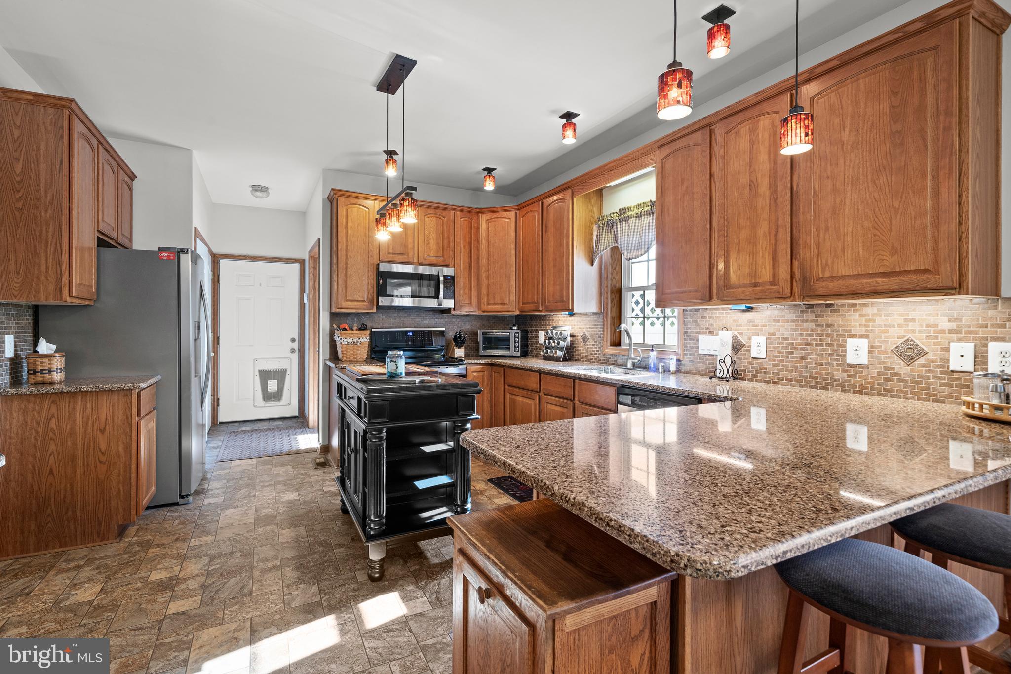 3980 Broomes Island Road Port Republic, MD 20676 - Photo 1 of 37 Gourmet Kitchen