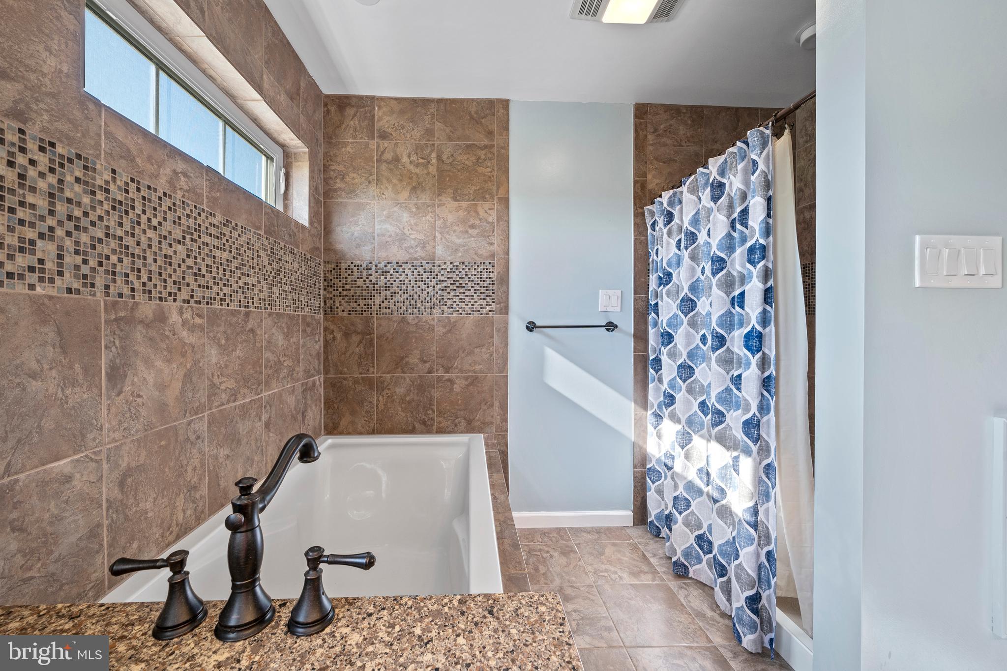 3980 Broomes Island Road Port Republic, MD 20676 - Photo 16 of 37 Master Suite Bath Soaking Tub