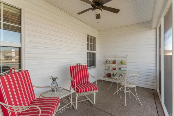 $309,900 | 9904 Arbor Lake Drive, Newburgh, IN 47630