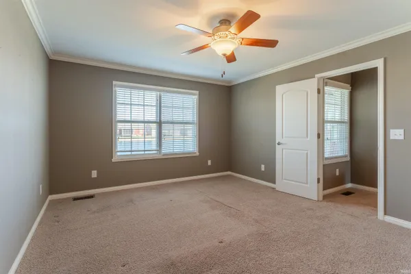 $309,900 | 9904 Arbor Lake Drive, Newburgh, IN 47630