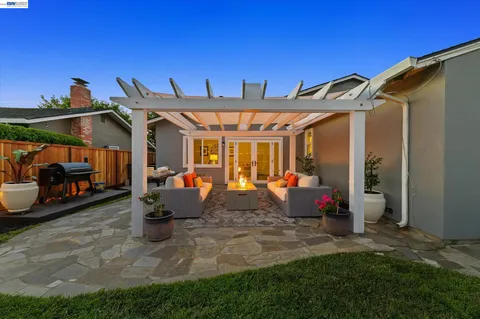$1,700,000 | 5016 Black Avenue, Pleasanton, CA 94566