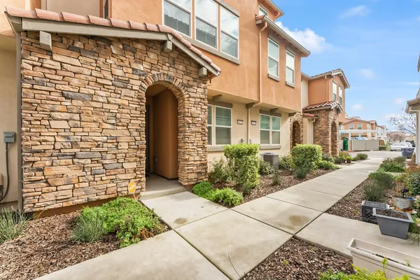 $499,900 | 4474 Corse Walk, Sacramento, CA 95834
