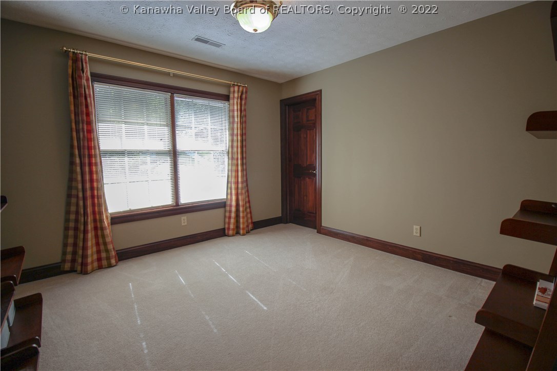 1002 Crestmont Road Hurricane, WV 25526 - Photo 25 of 30 Gallery Image 25