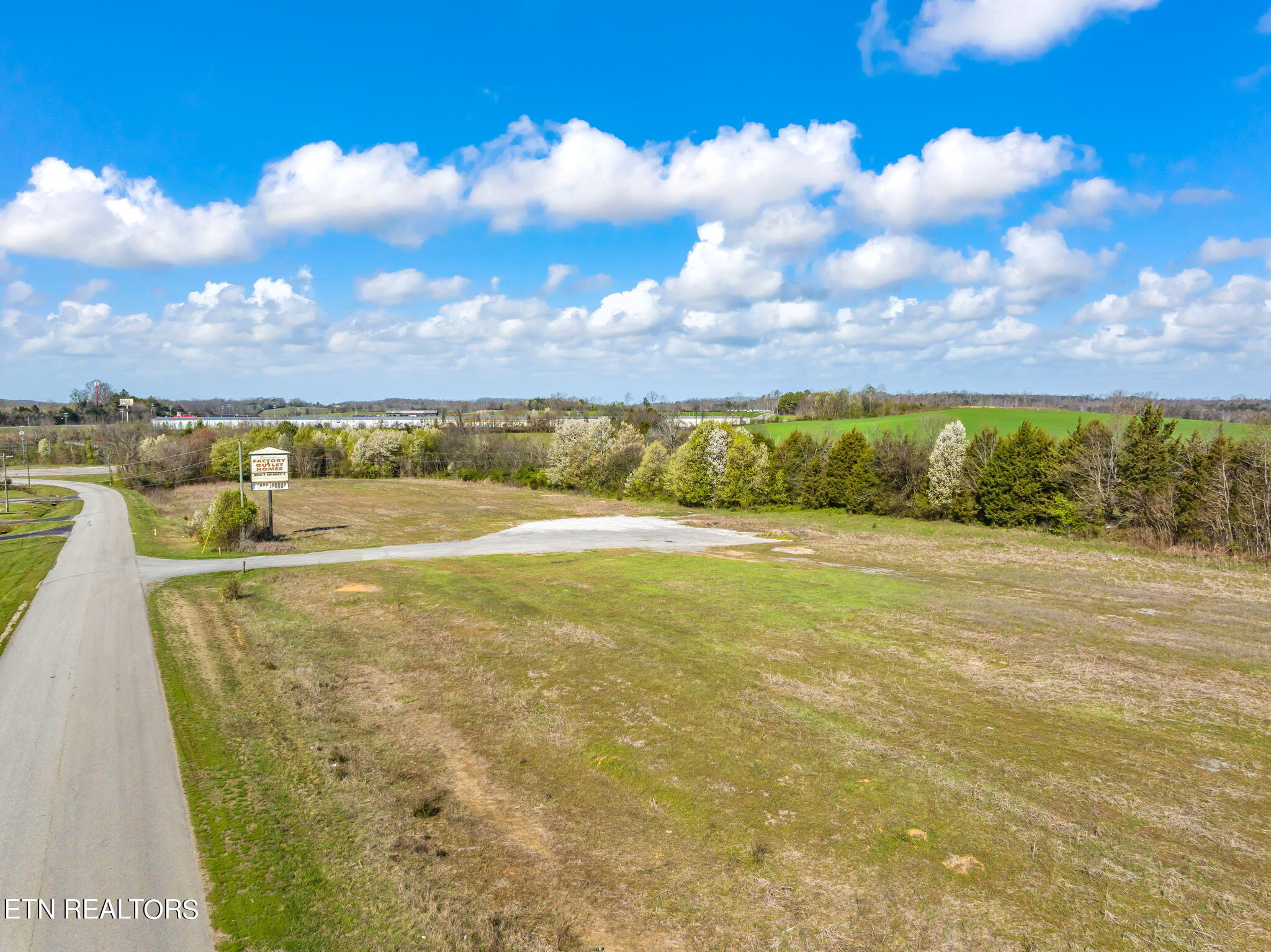 5.4 Murrays Chapel Road Sweetwater, TN 37874 - Photo 6 of 20 31-web-or-mls-Murrays Chapel Road Land-3
