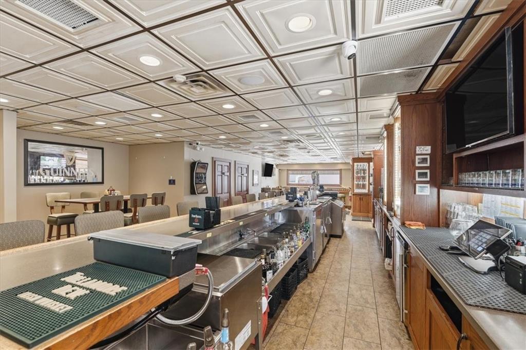 318 New York Avenue Rochester, PA 15074 - Photo 12 of 40