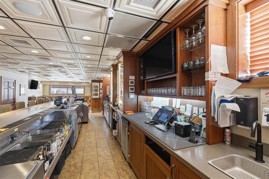 318 New York Avenue Rochester, PA 15074 - Photo 21 of 40