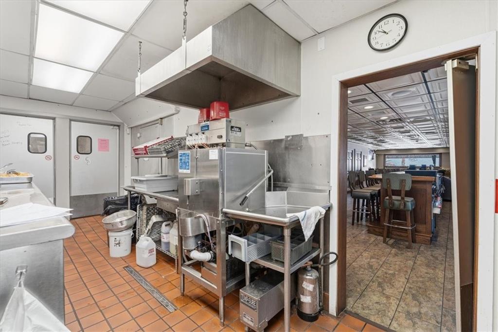 318 New York Avenue Rochester, PA 15074 - Photo 33 of 40