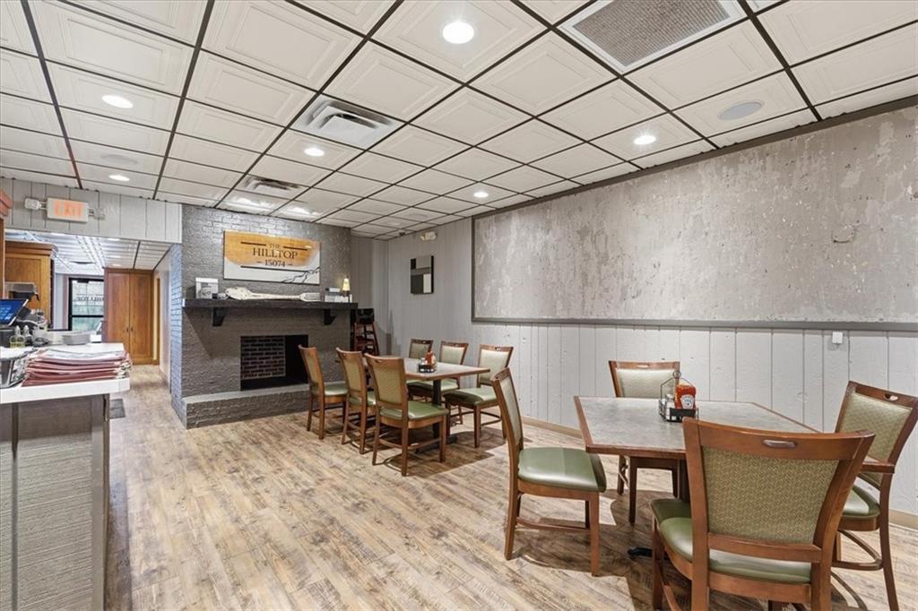 318 New York Avenue Rochester, PA 15074 - Photo 7 of 40