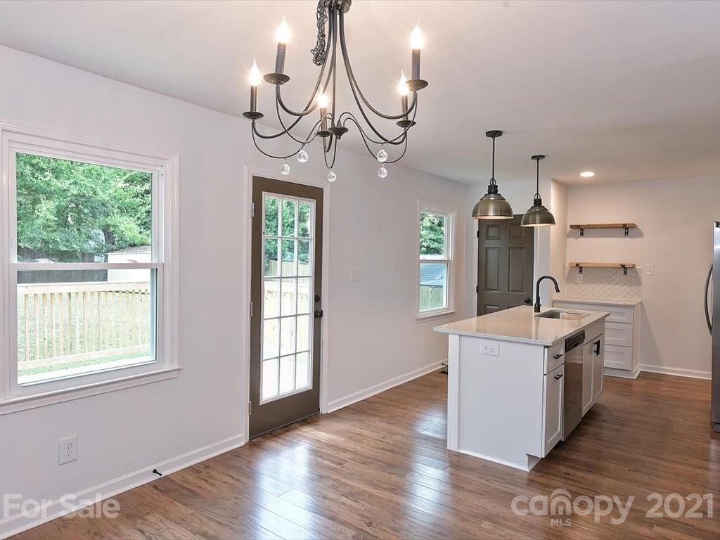 6313 Thermal Road Charlotte, NC 28211 - Photo 13 of 46 Gallery Image 13