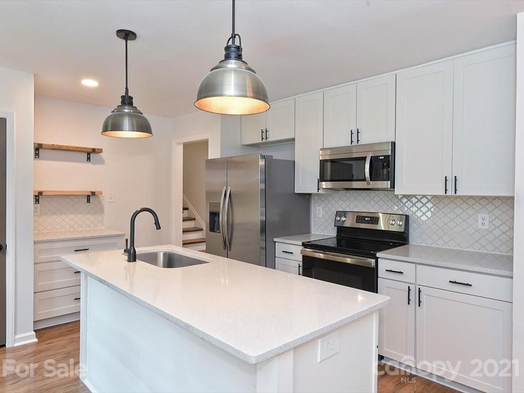 6313 Thermal Road Charlotte, NC 28211 - Photo 18 of 46 Gallery Image 18