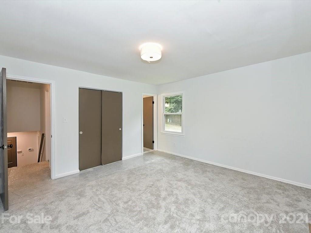 6313 Thermal Road Charlotte, NC 28211 - Photo 23 of 46 Gallery Image 23